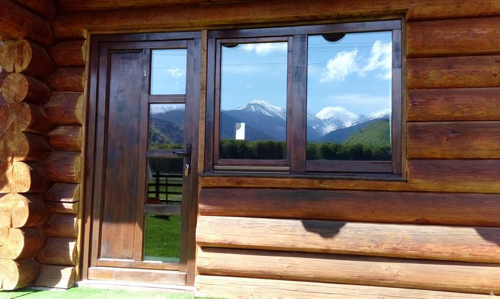 Гостевой дом Casa Muntelui - Sambata Сымбэта-де-Сус Экстерьер фото
